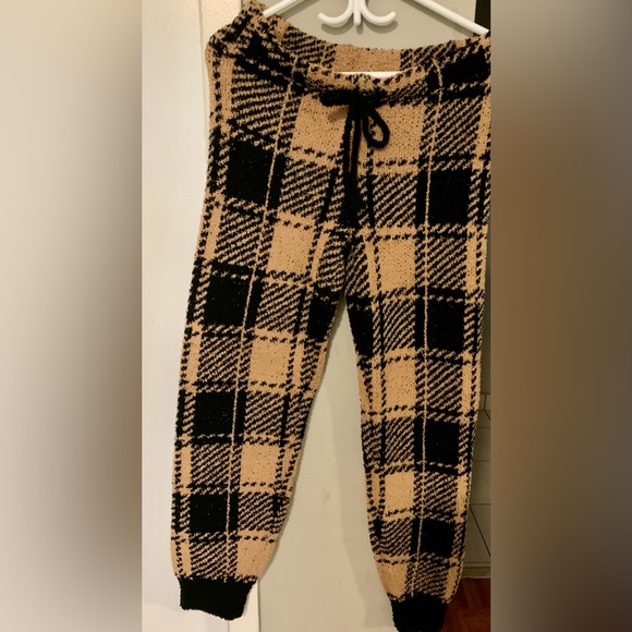 Fluffy cozy lounging pants - Picture 4 of 4